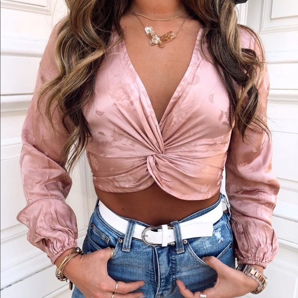 Cotton Candy Tops - Cotton candy la satin floral long sleeve crop top